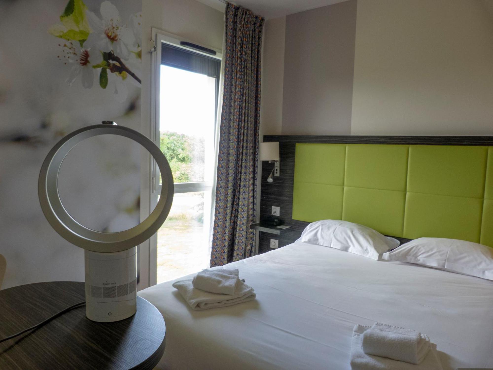 Hotel La Verriaire - The Originals La Verrie Ngoại thất bức ảnh